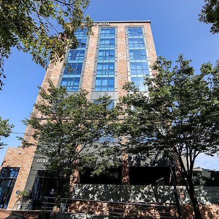 Brown-Dot Hotel Shinho Пусан Экстерьер фото
